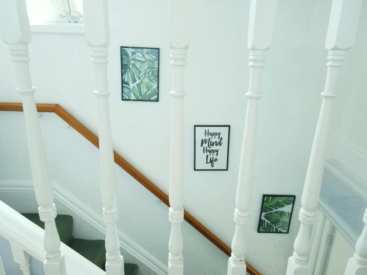 Apartment Stylish 2 Bed 5 Sleep Free Wifi & P Newport (Gwent)