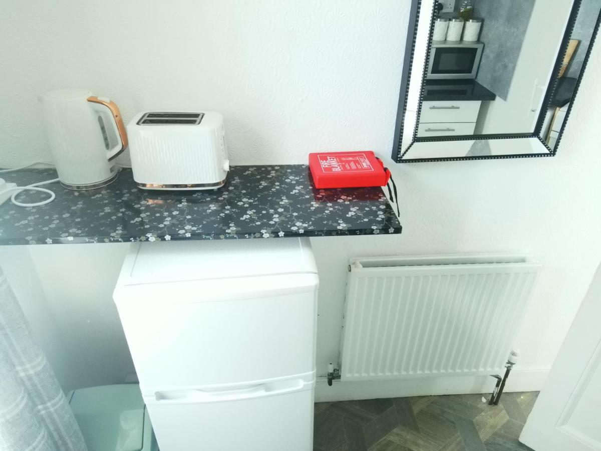 Apartment Stylish 2 Bed 5 Sleep Free Wifi & P Newport (Gwent)