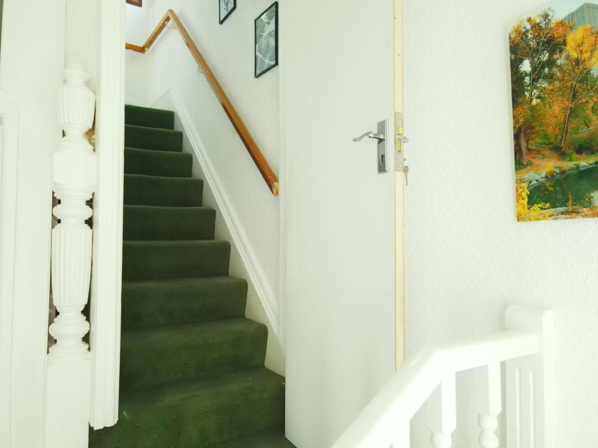Stylish 2 Bed 5 Sleep Free Wifi & P *